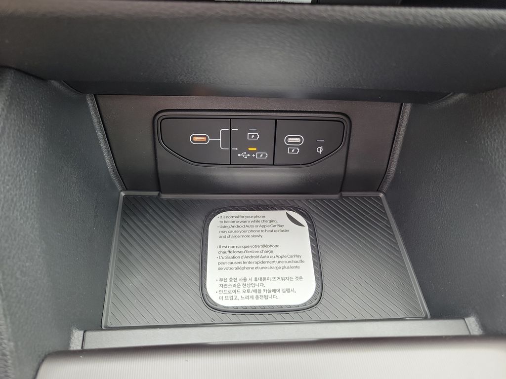 2026 Kia Sportage EX - Photo 17