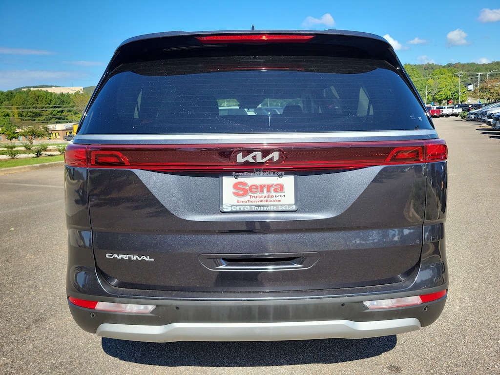 Used 2023 Kia Carnival LX MPV