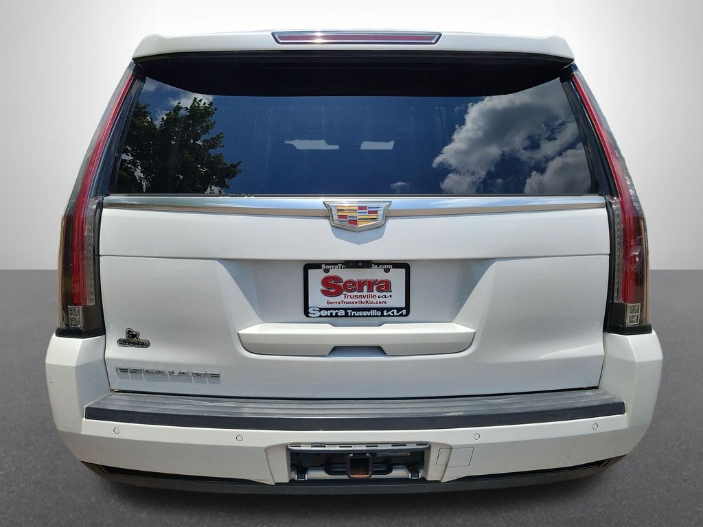 Used 2018 CADILLAC Escalade Luxury SUV