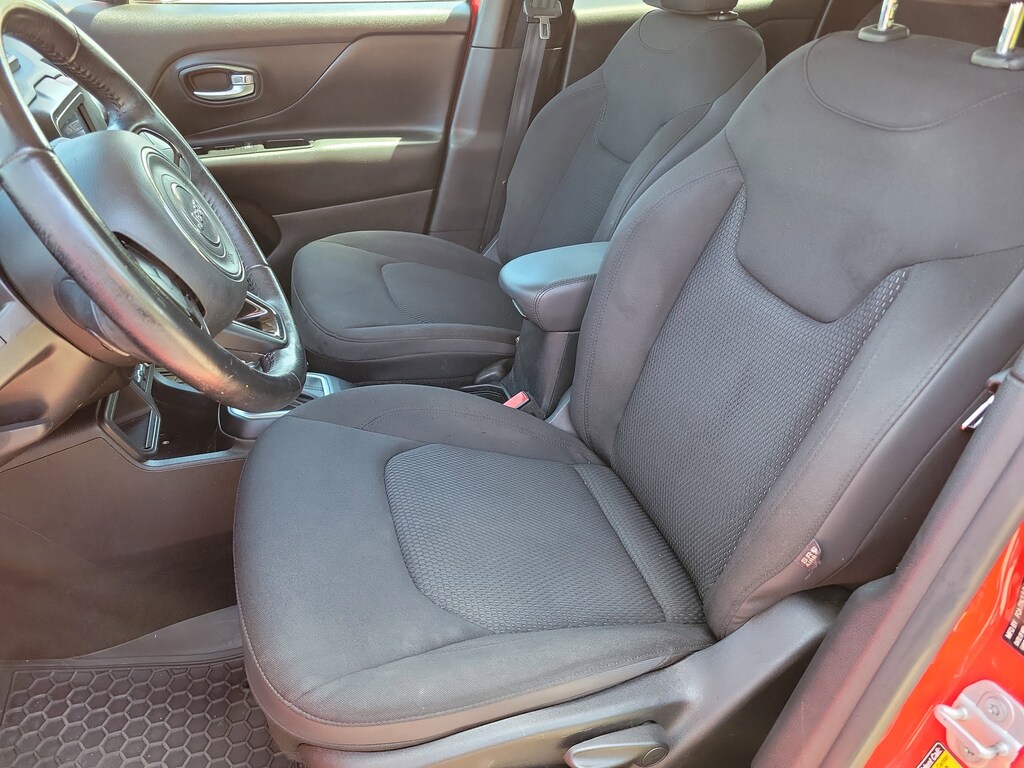Used 2018 Jeep Renegade Latitude FWD SUV