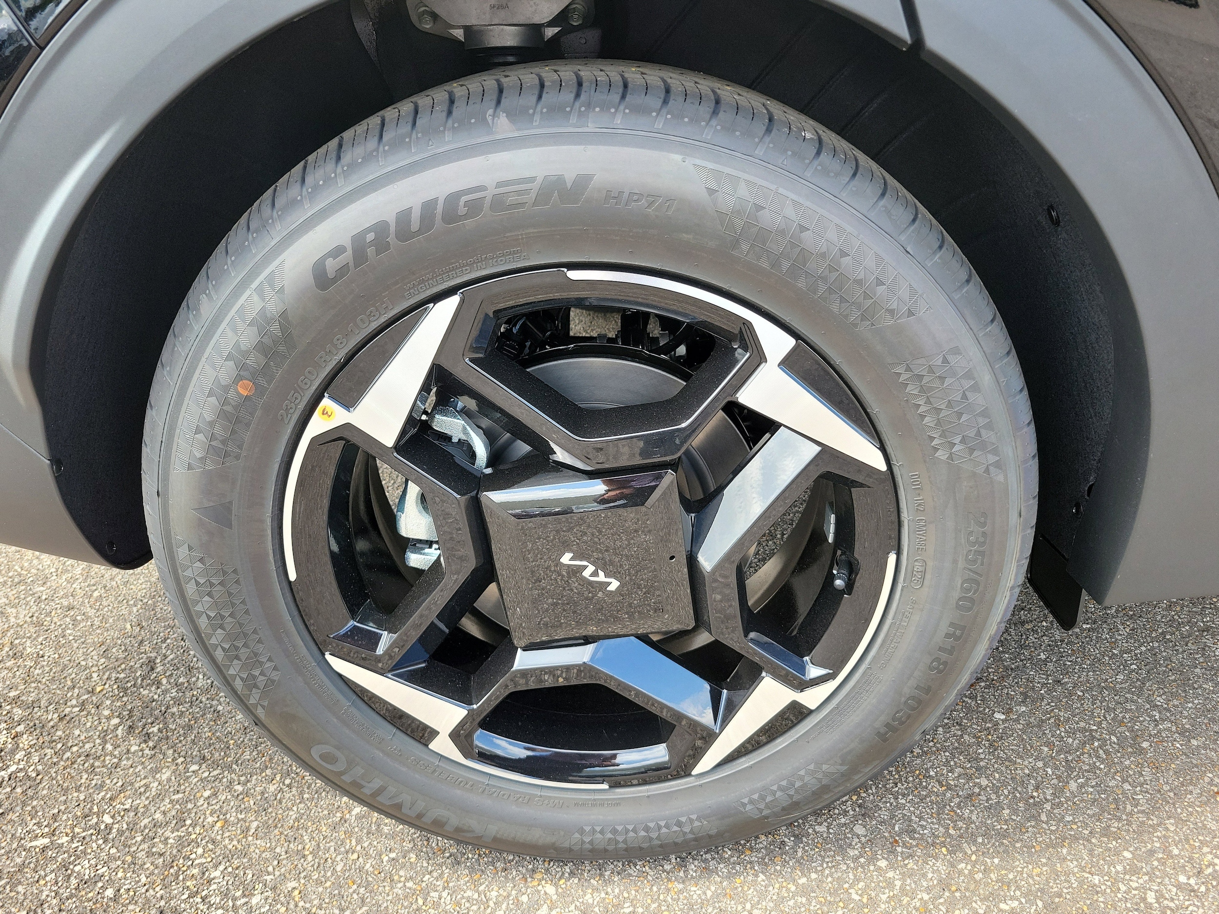 2026 Kia Sportage EX - Photo 25