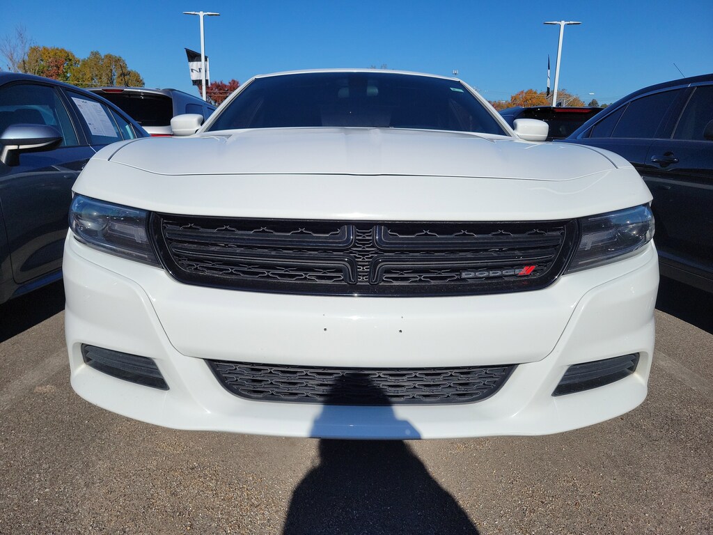 Used 2019 Dodge Charger SXT Sedan