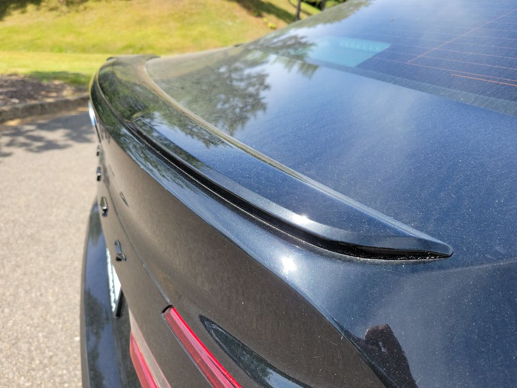 2025 Toyota Camry SE - Photo 27