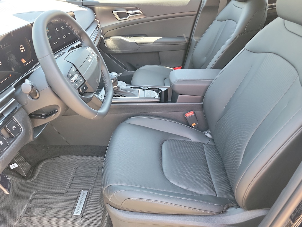 New 2026 Kia Sportage EX SUV