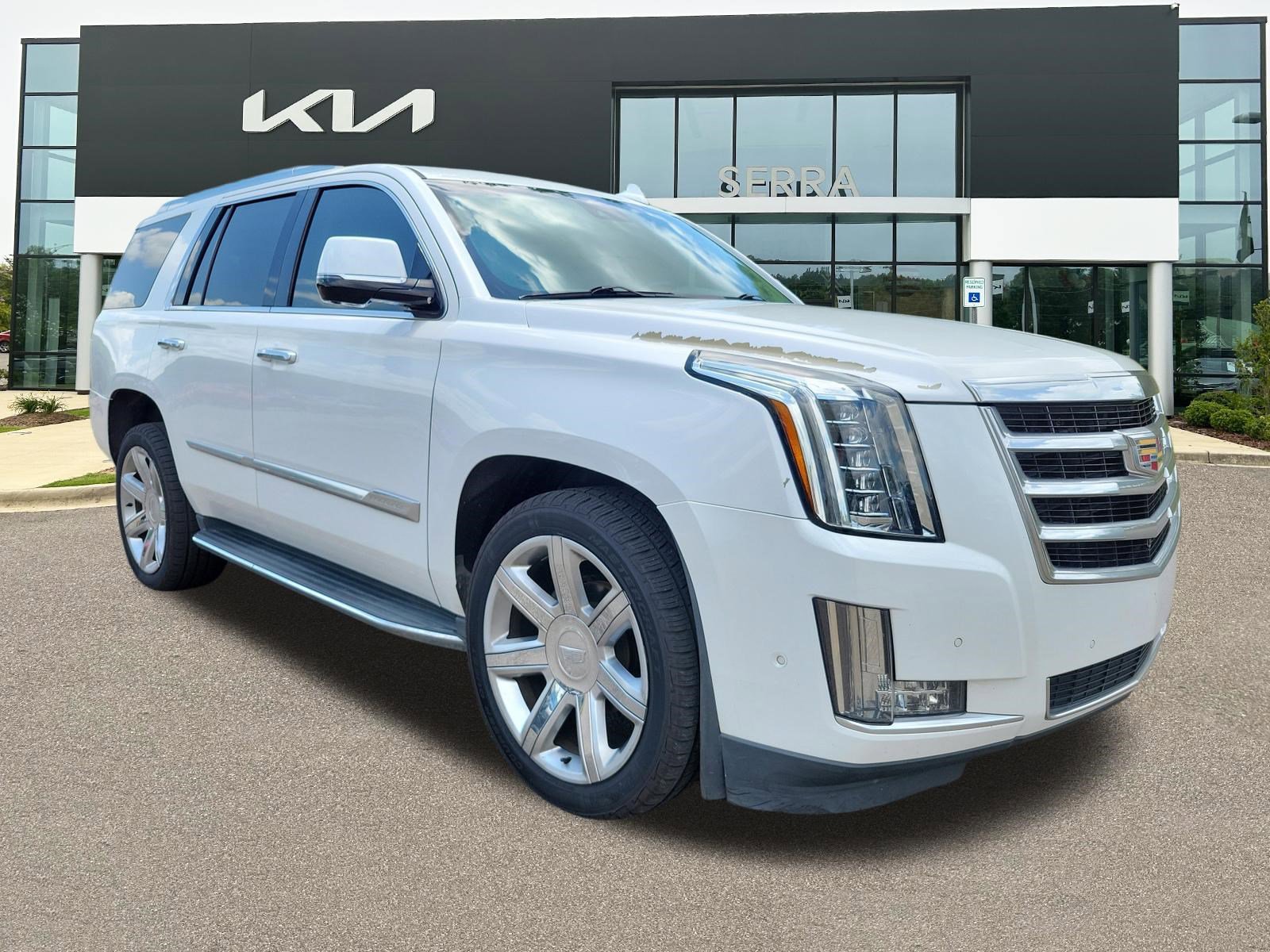 2018 Cadillac Escalade AWD Luxury's photo