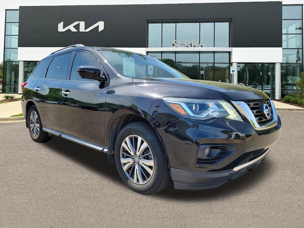 Used 2018 Nissan Pathfinder SL SUV
