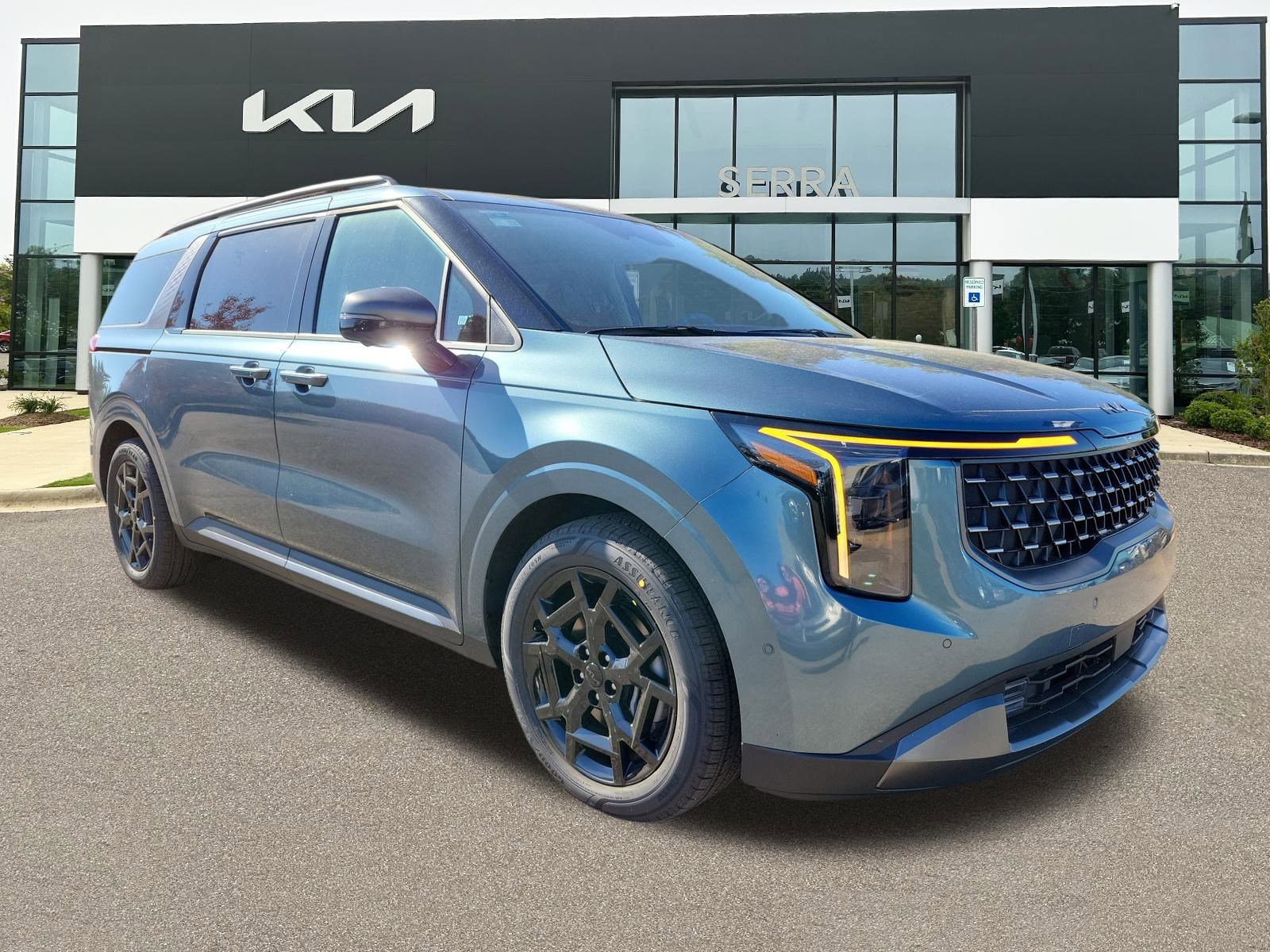 2026 Kia Carnival Hybrid Van Passenger Van 