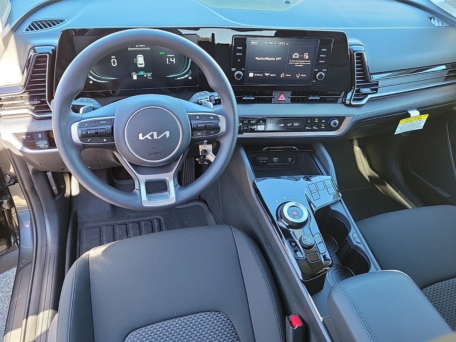 2025 Kia Sportage LX Hybrid - Photo 7