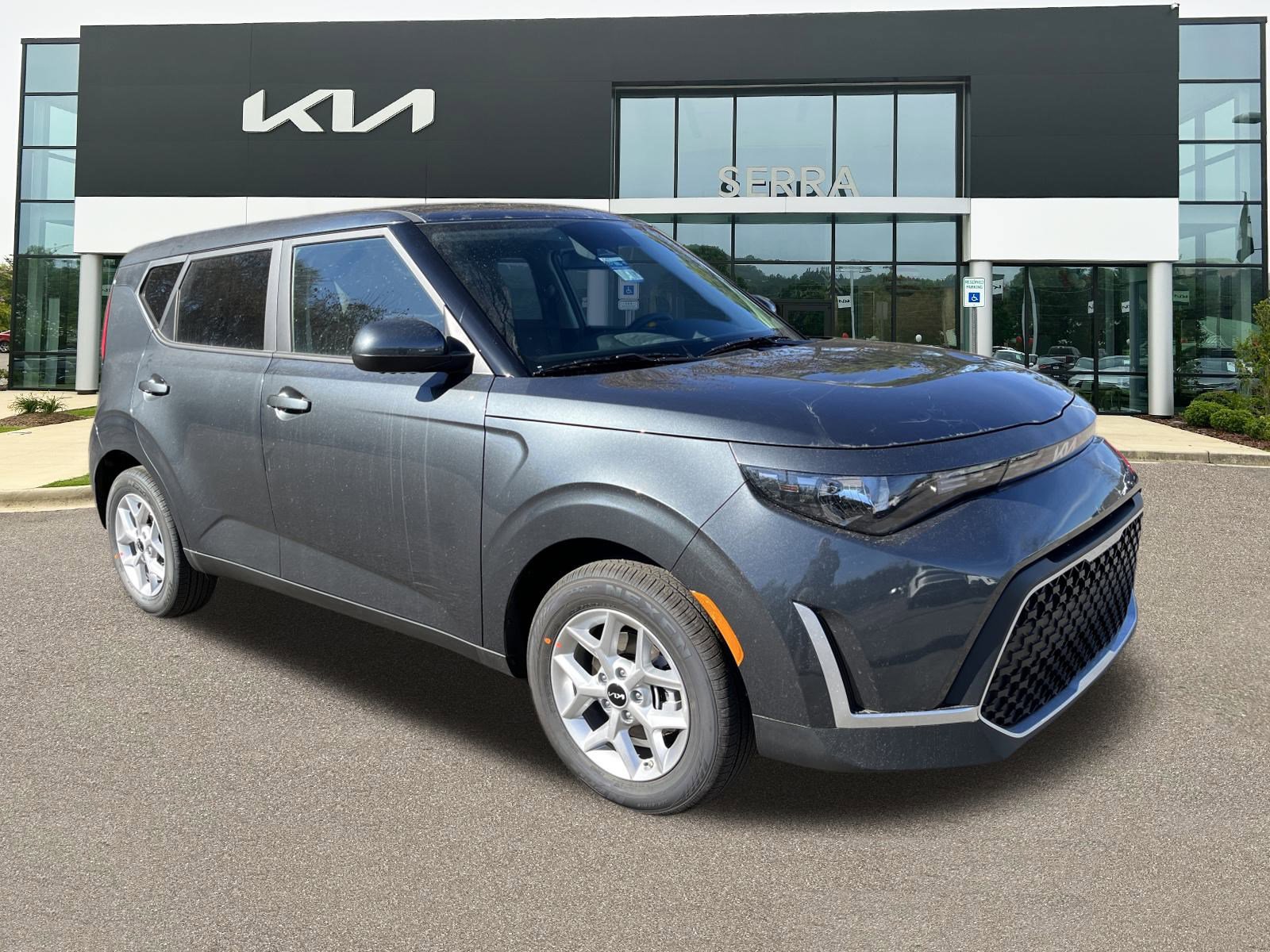 2025 Kia Soul LX's photo