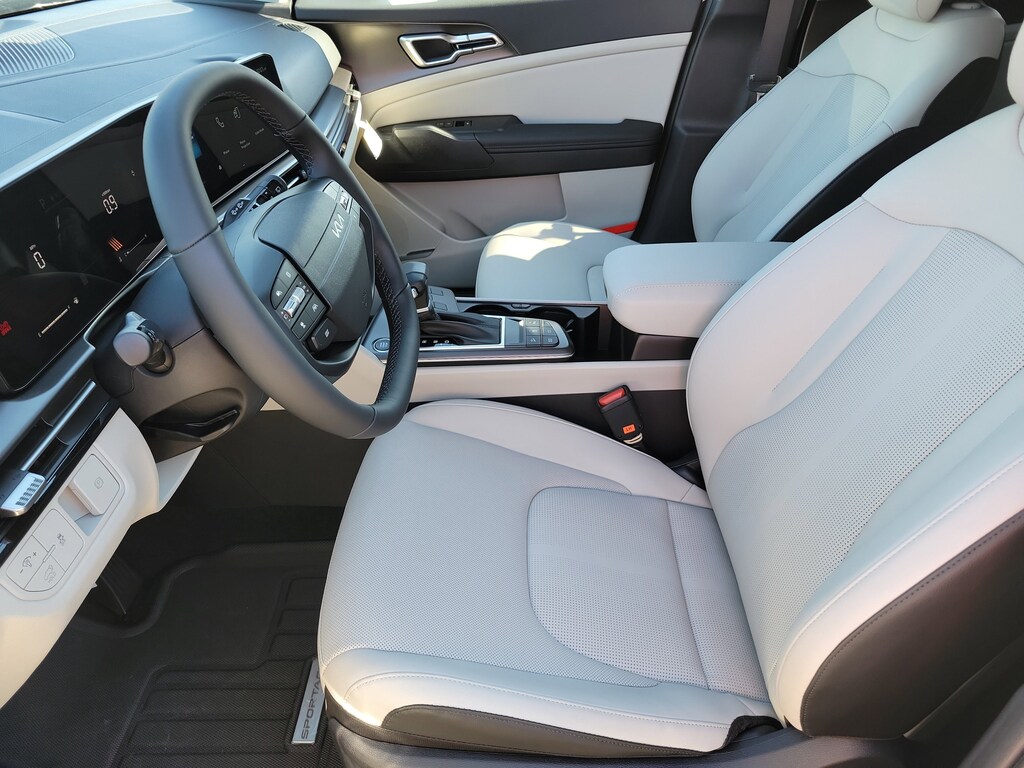 New 2026 Kia Sportage EX SUV