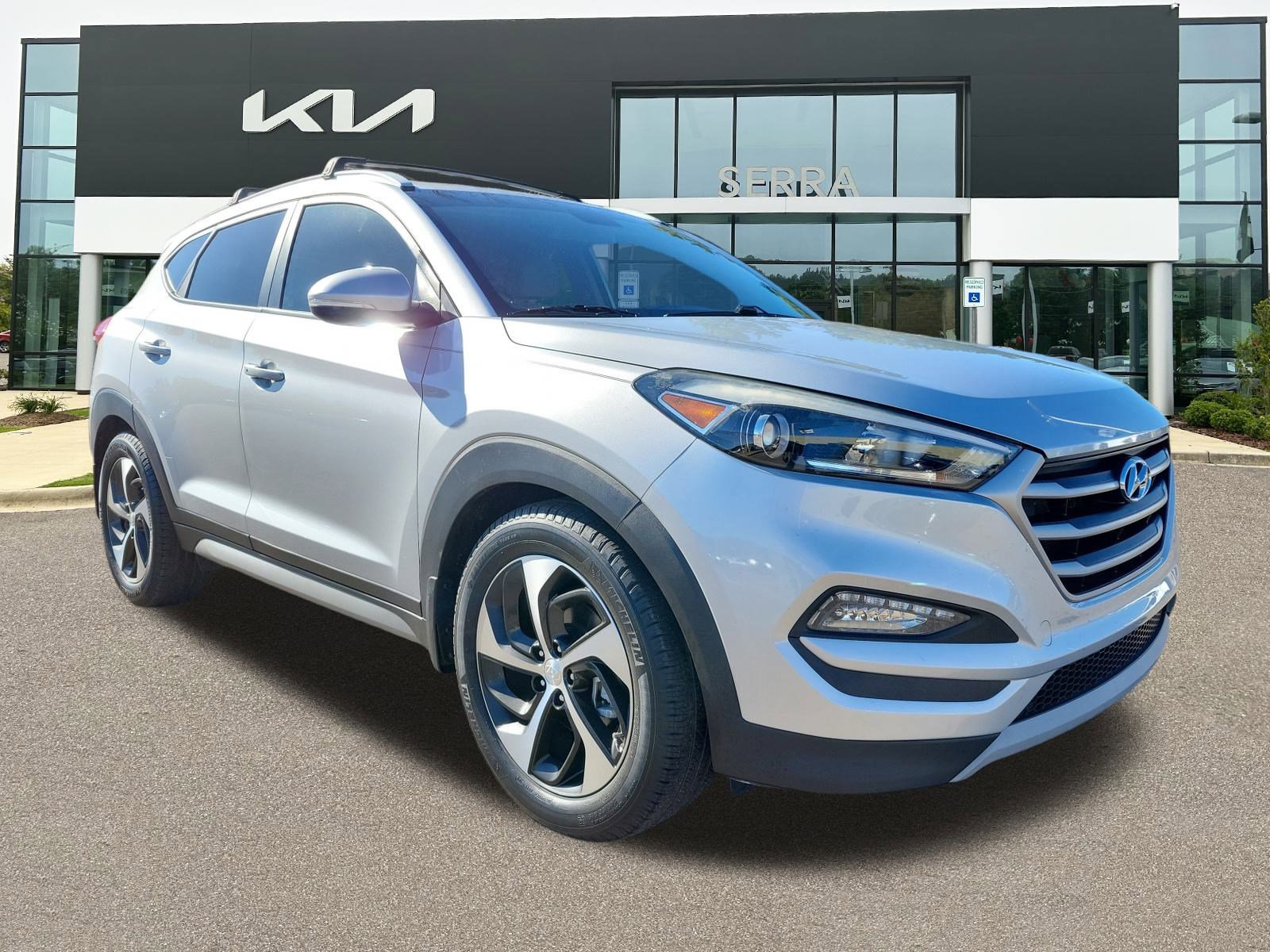 2017 Hyundai Tucson Sport's photo