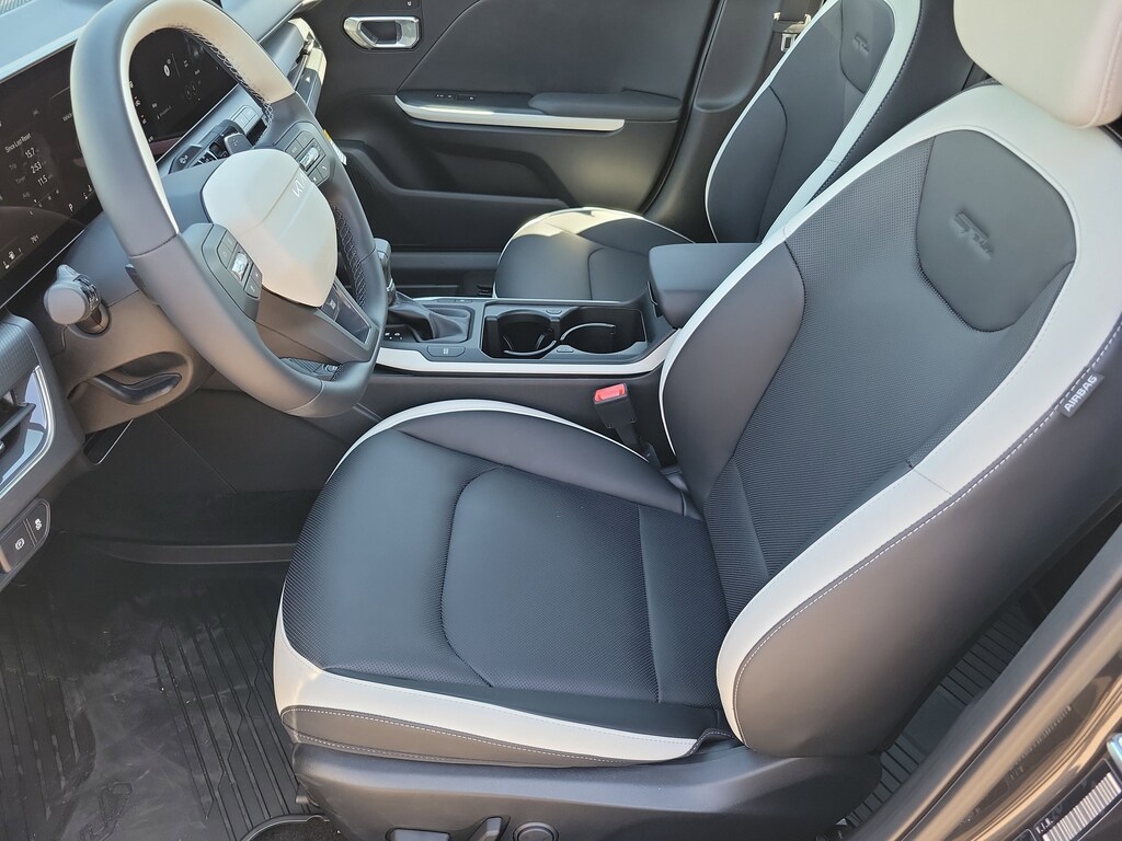 New 2025 Kia K4 GT-Line Turbo Sedan