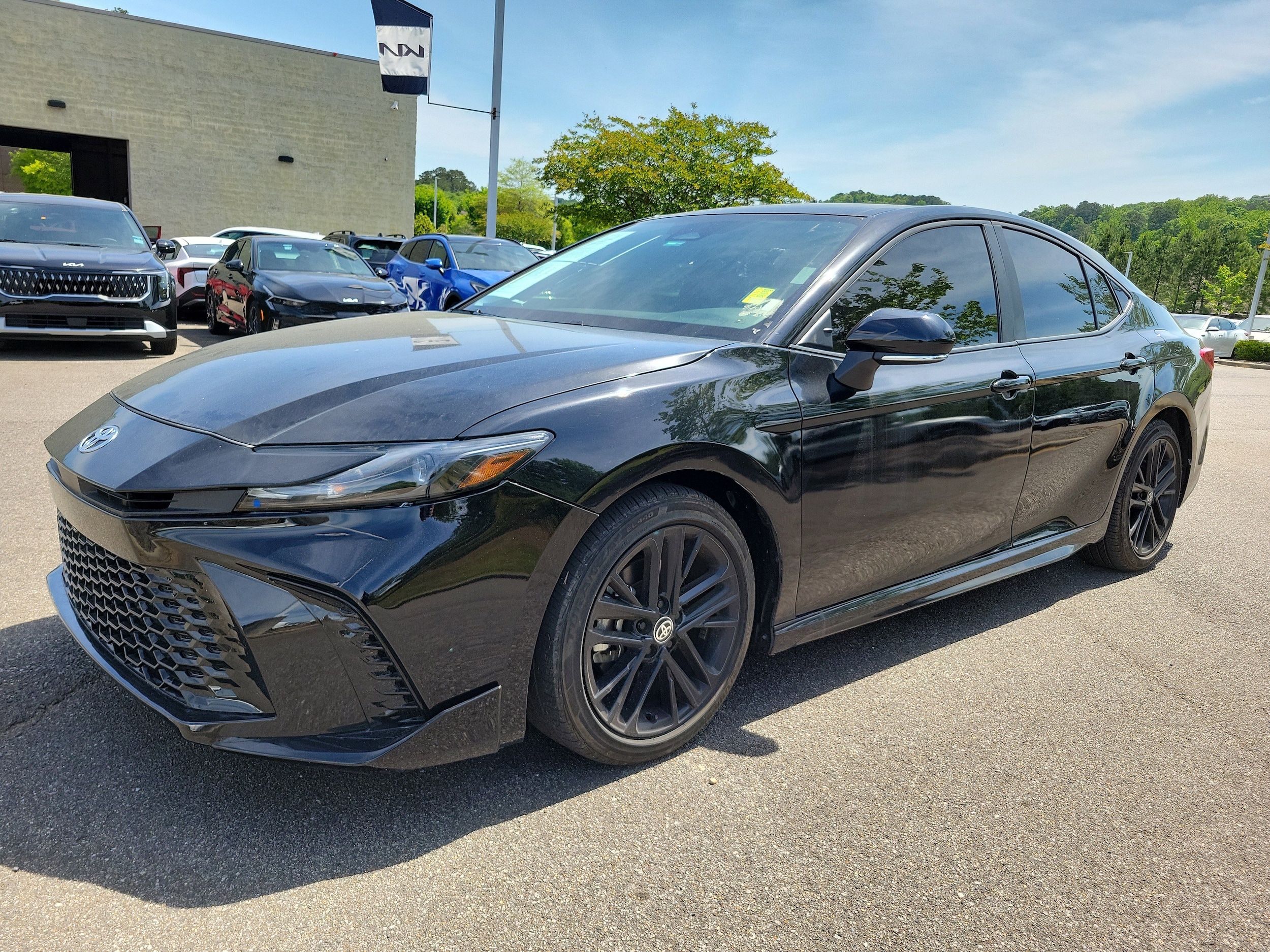 2025 Toyota Camry XSE - Photo 19