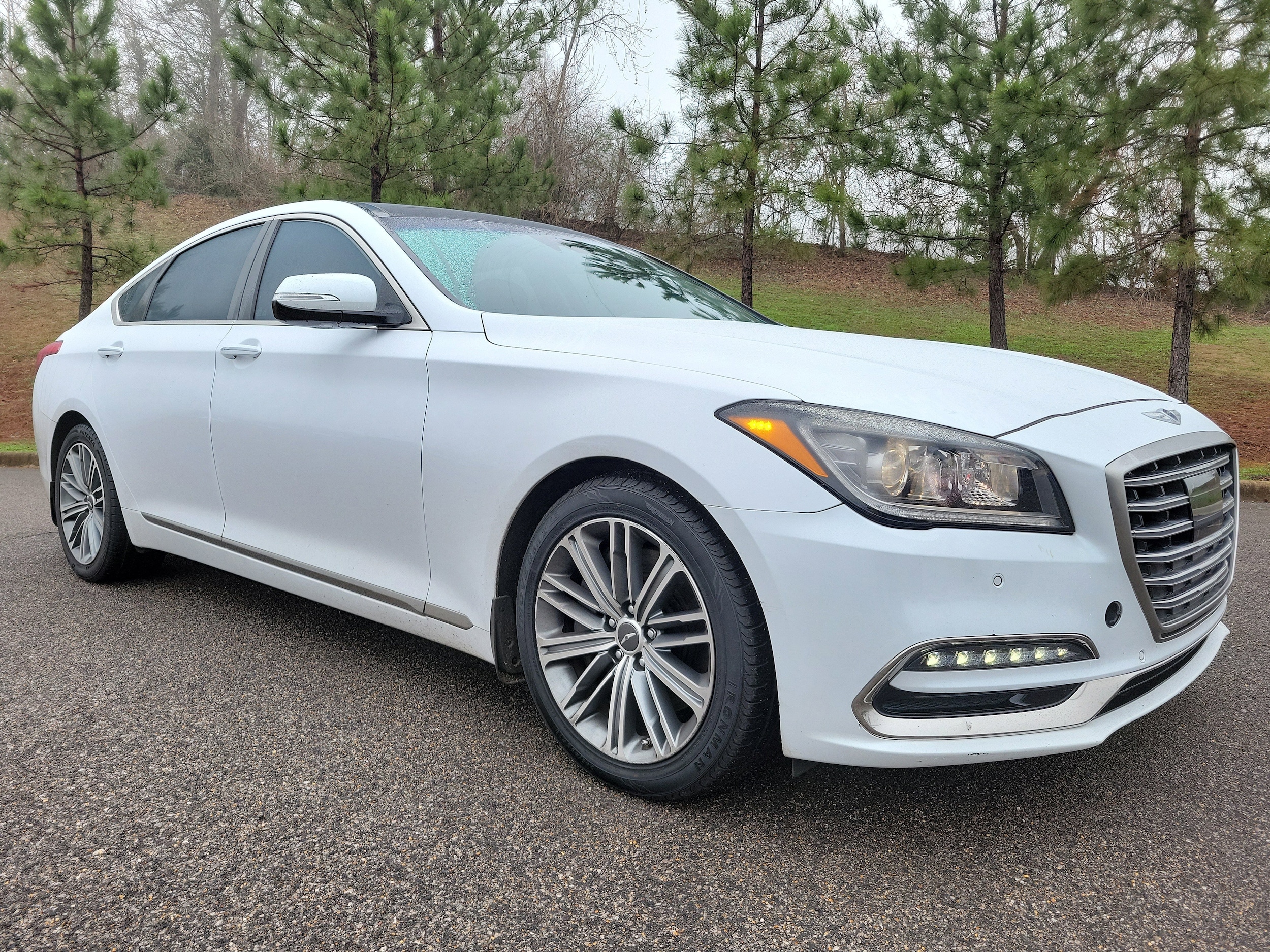 2018 GENESIS G80 Base's photo