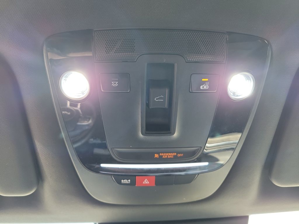 2025 Kia Sportage X-Line - Photo 31