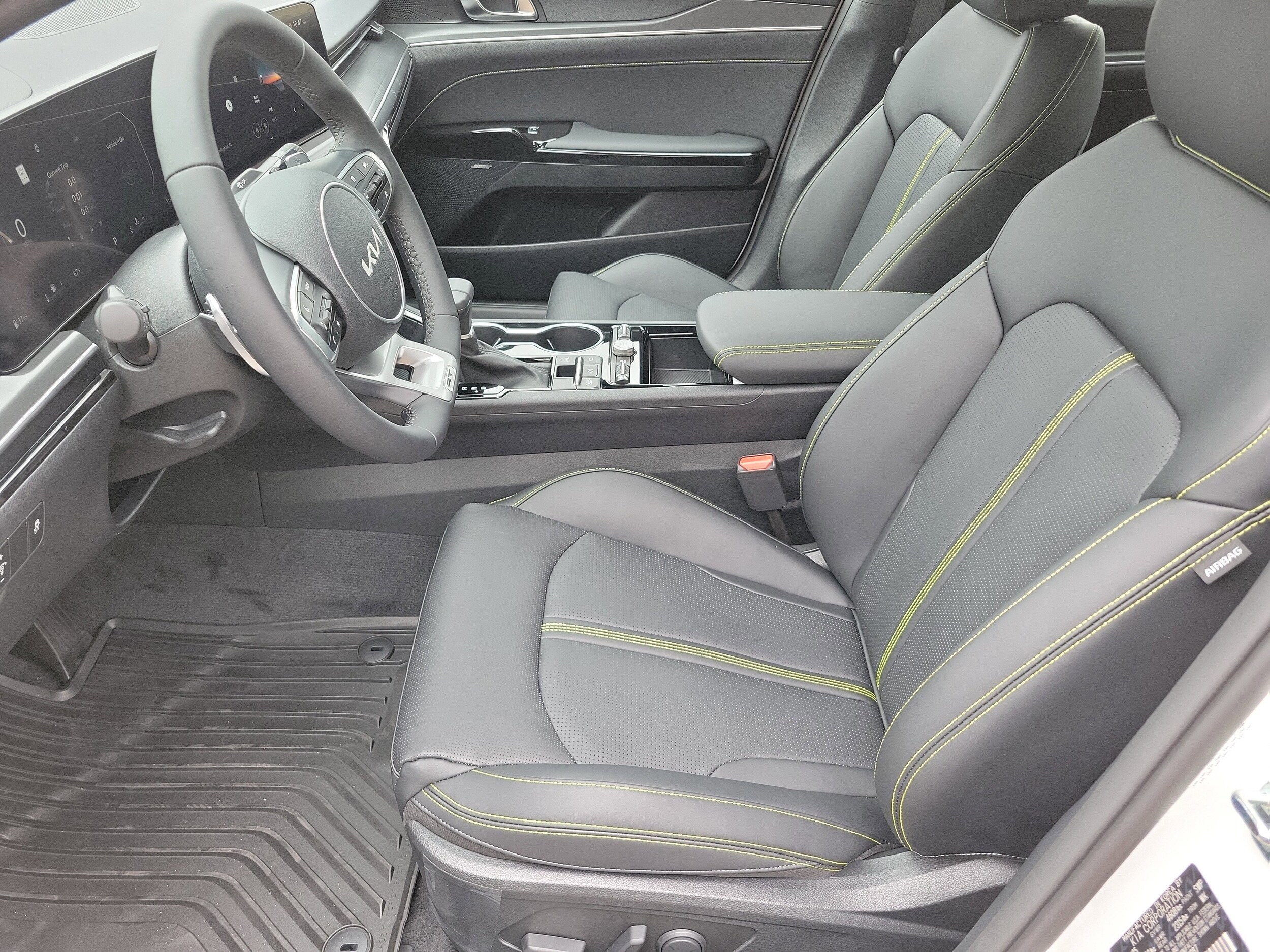 2026 Kia K5 GT photo 3