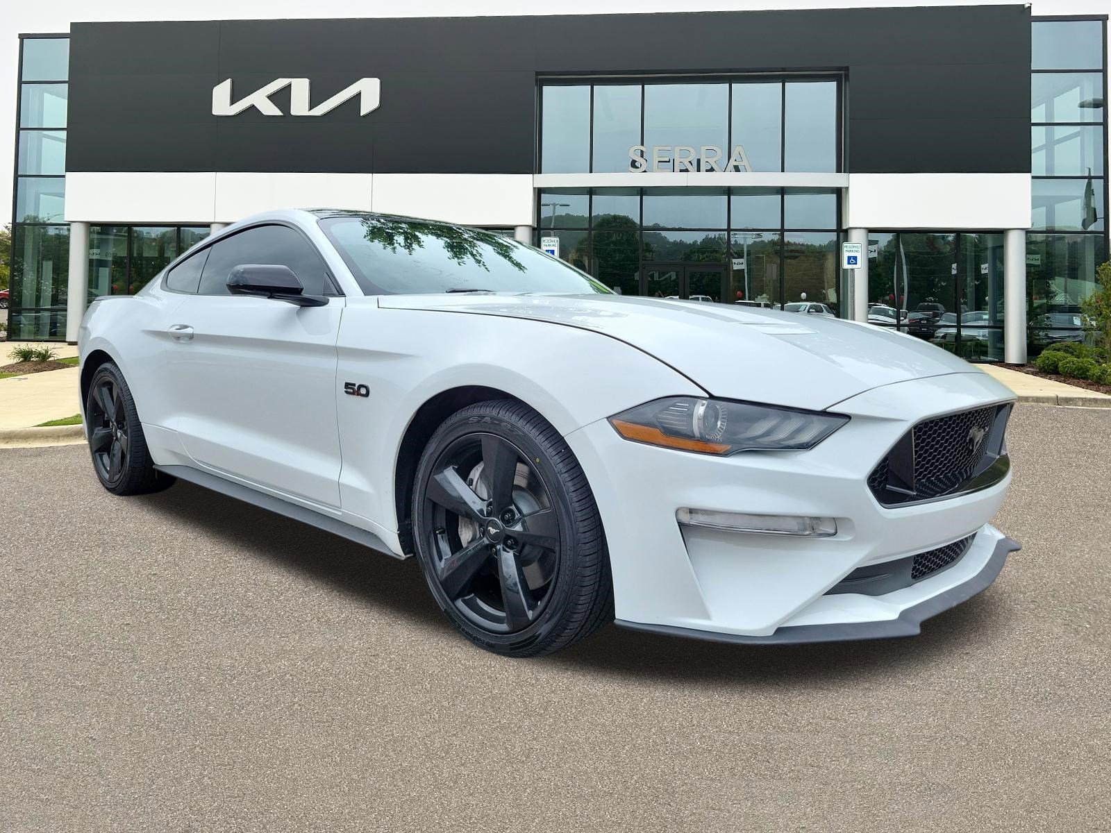 2023 Ford Mustang GT Coupe Premium's photo