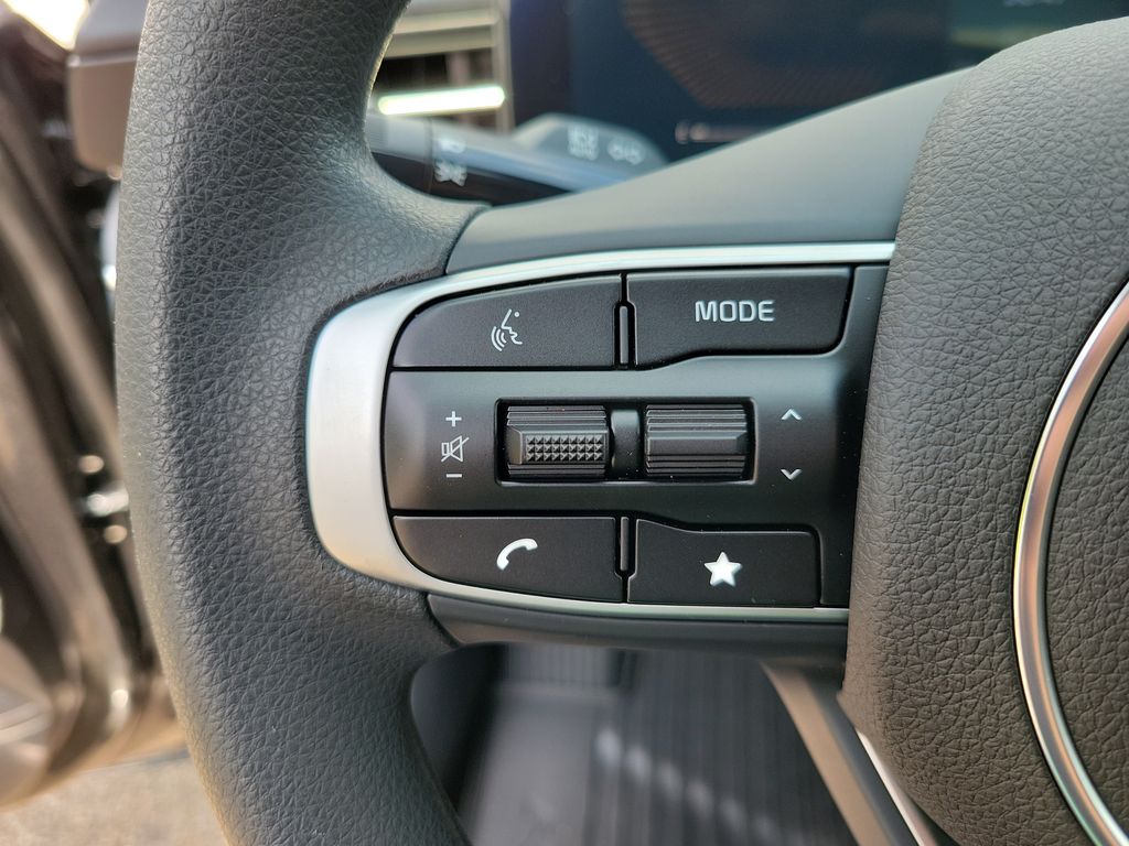 2026 Kia K5 LXS - Photo 19