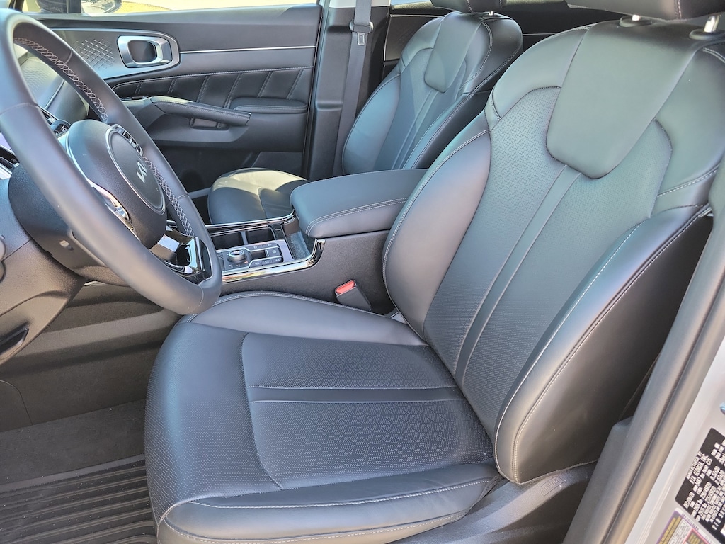 Used 2023 Kia Sorento SX SUV