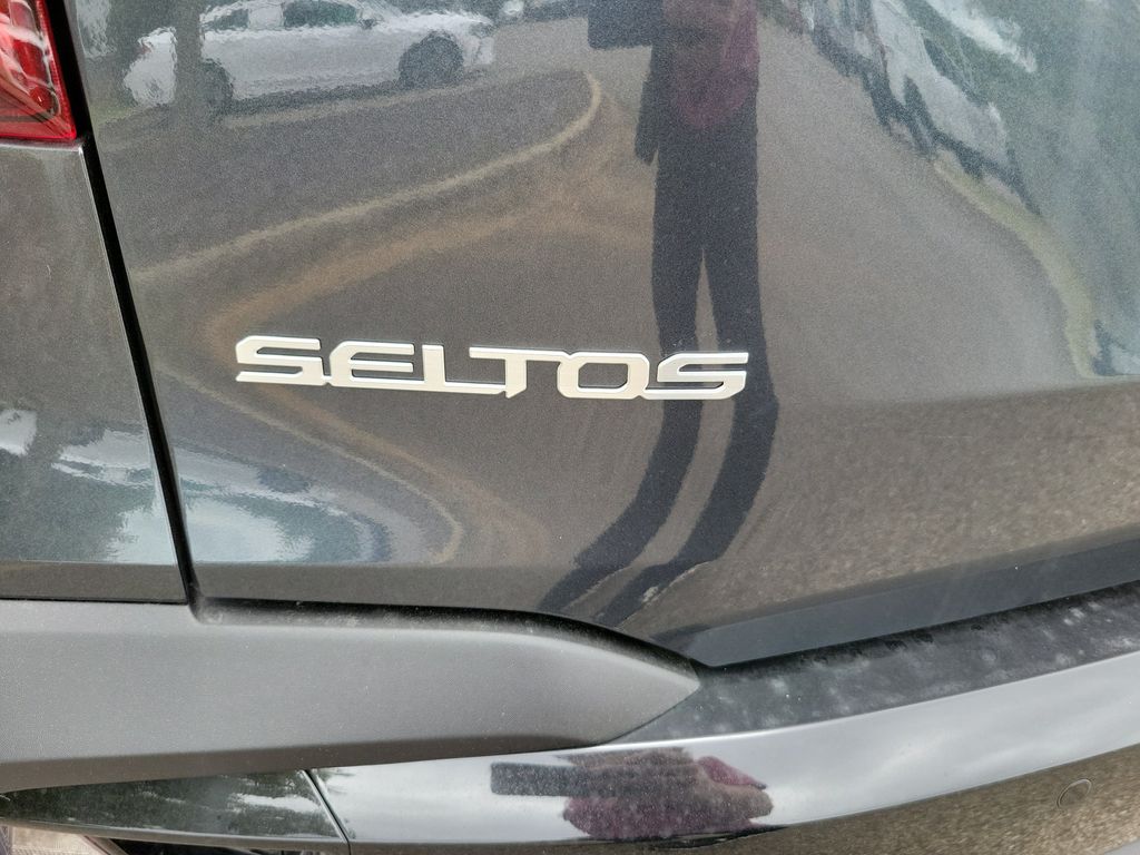 2026 Kia Seltos EX - Photo 28