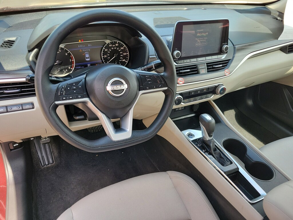 Used 2025 Nissan Altima SV Sedan