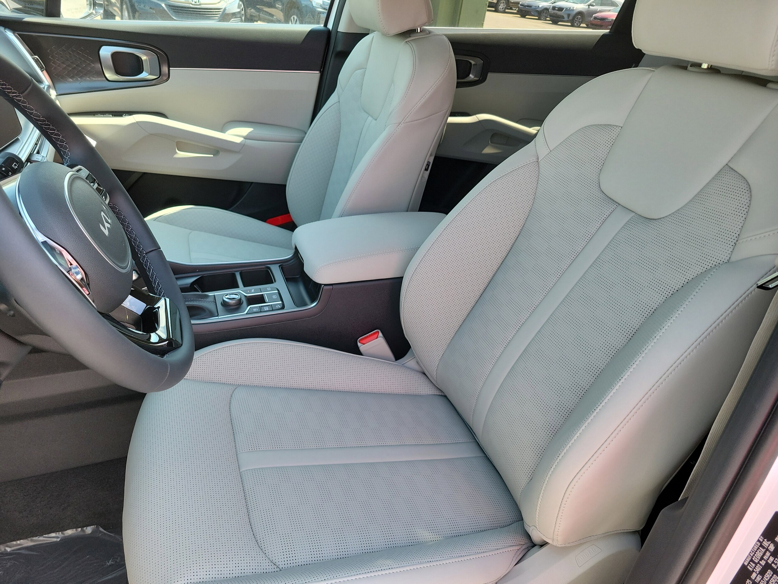 2025 Kia Sorento EX photo 3