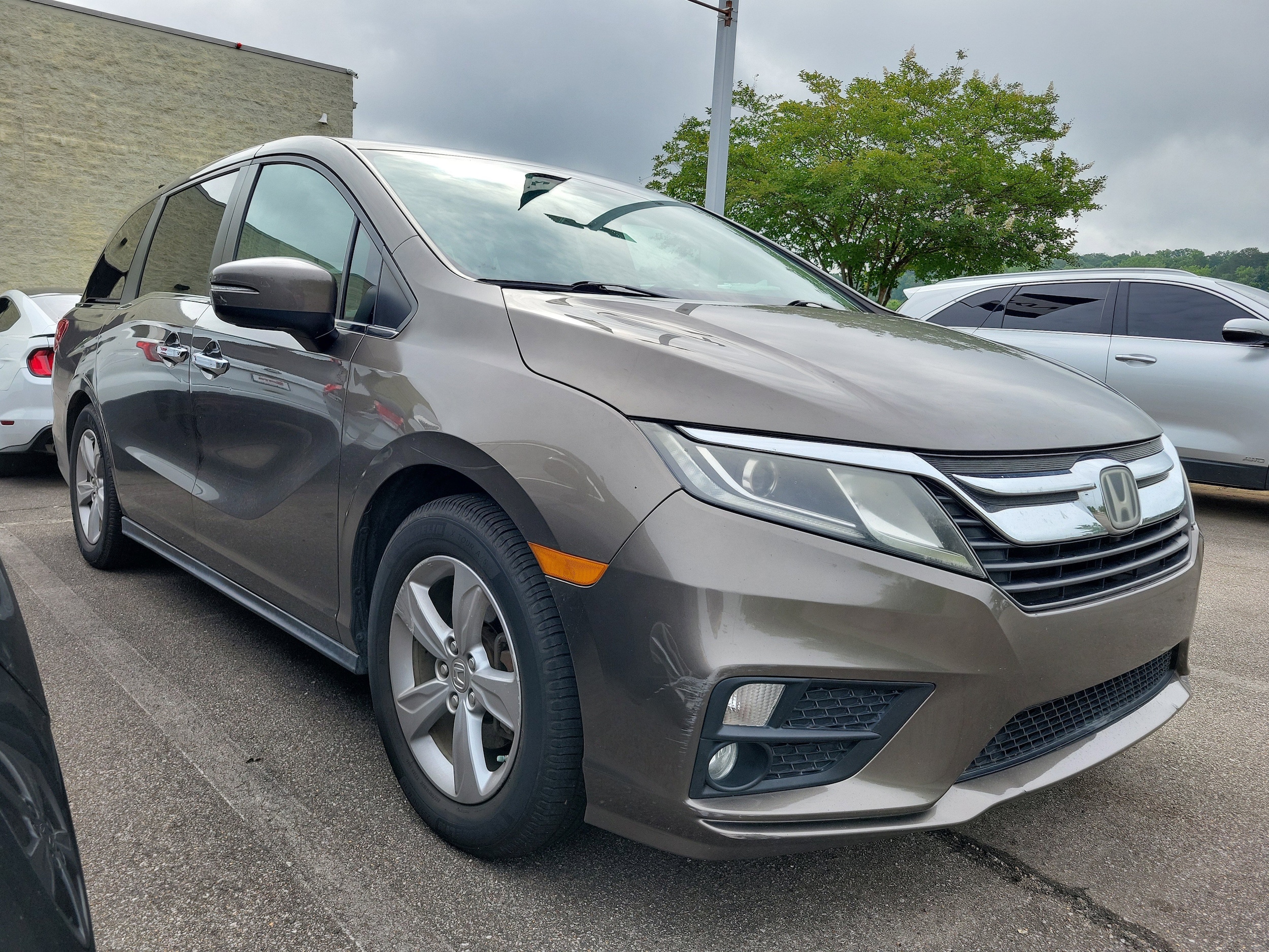 2019 Honda Odyssey EX-L with RES & Navigation's photo