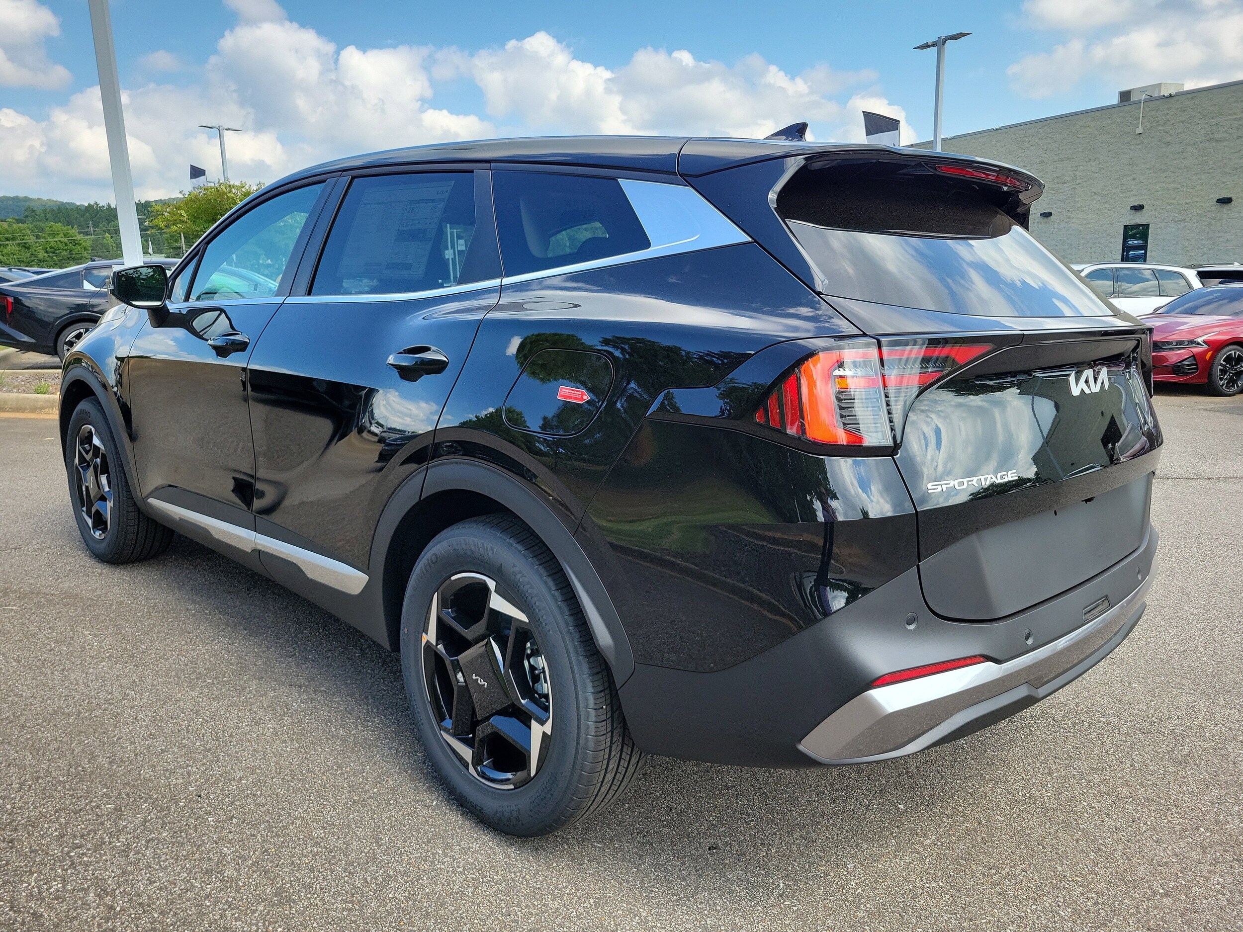 2026 Kia Sportage EX - Photo 22