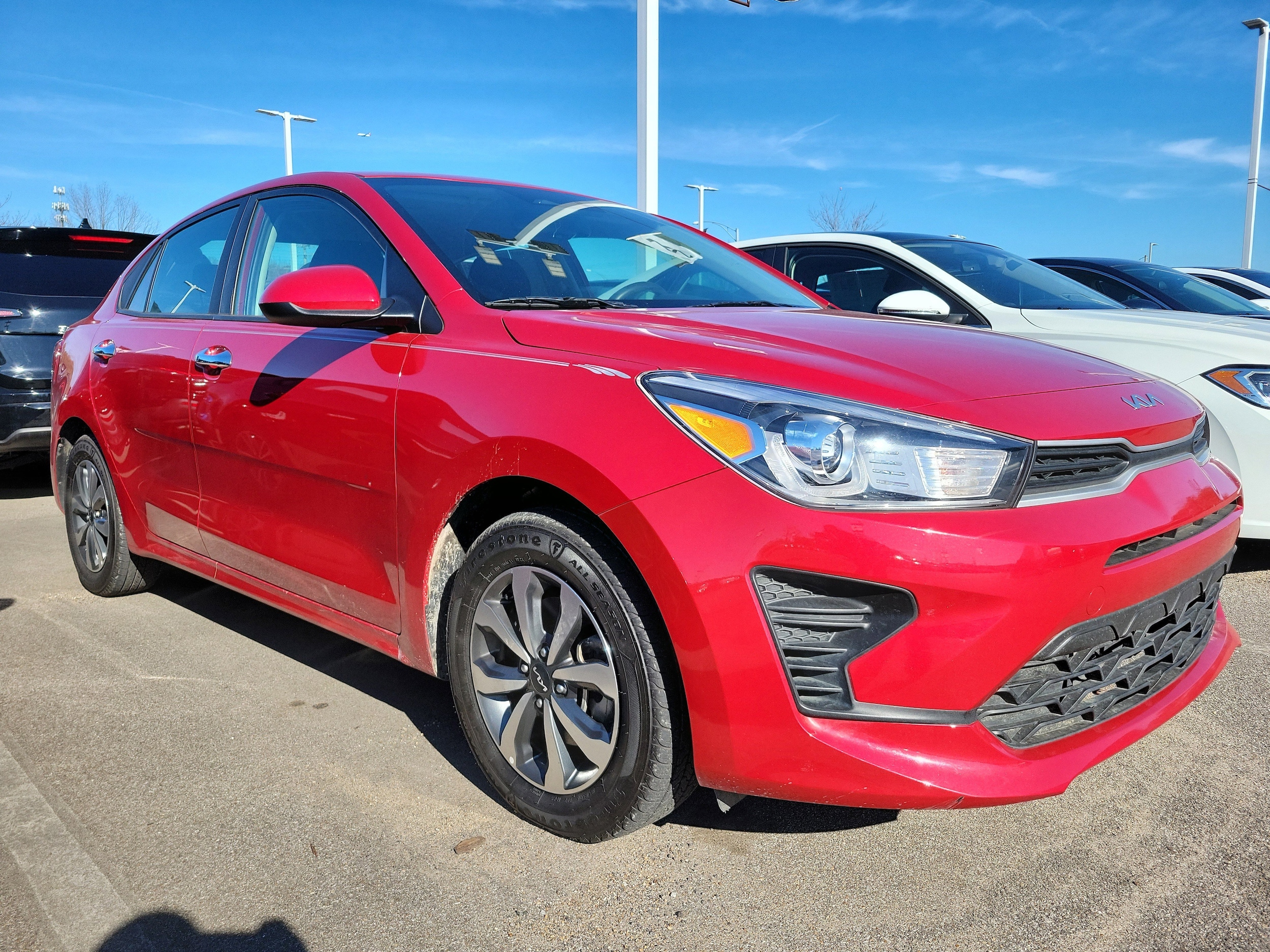 2023 Kia Rio S's photo