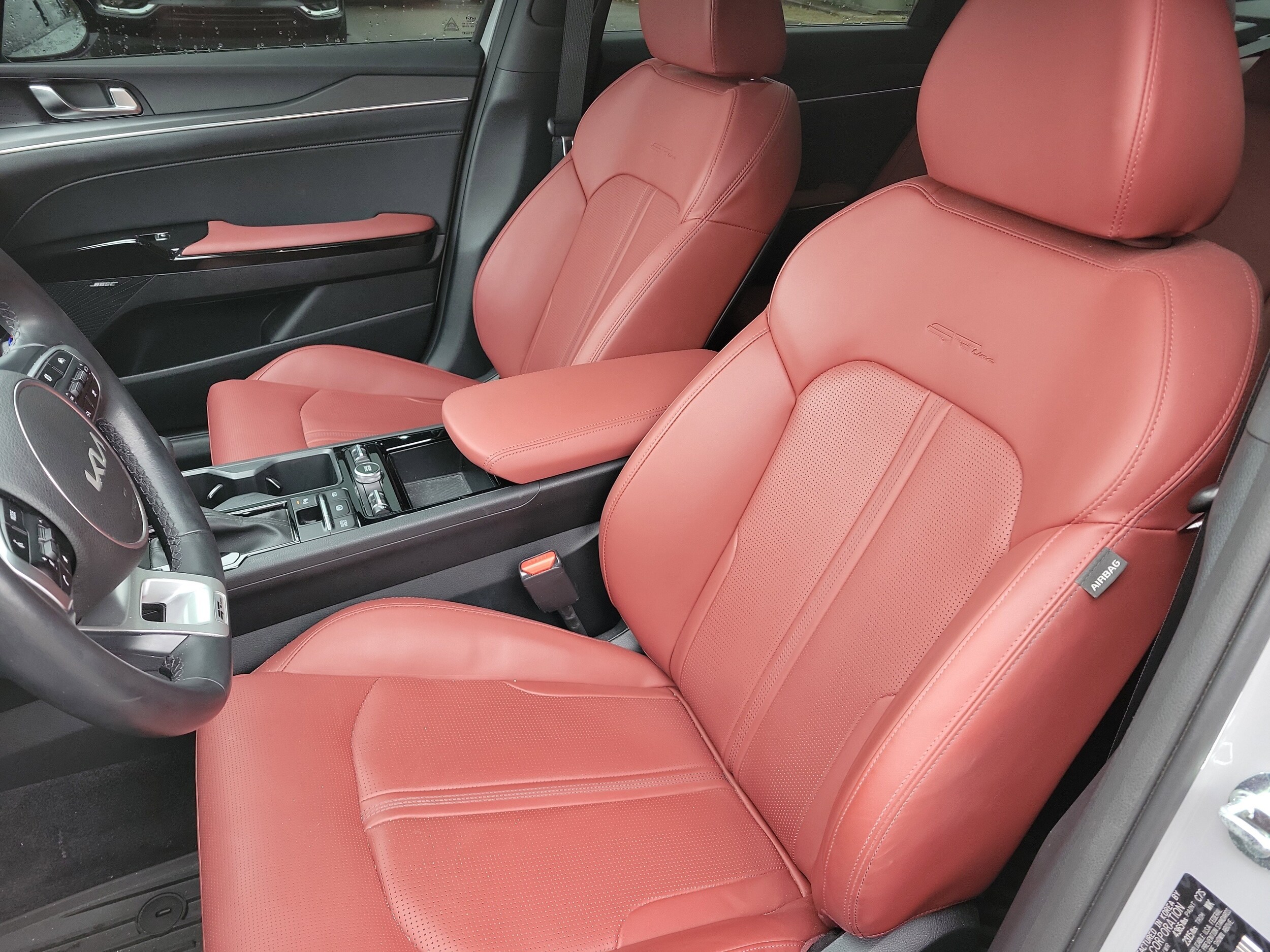 2025 Kia K5 GT-Line photo 2