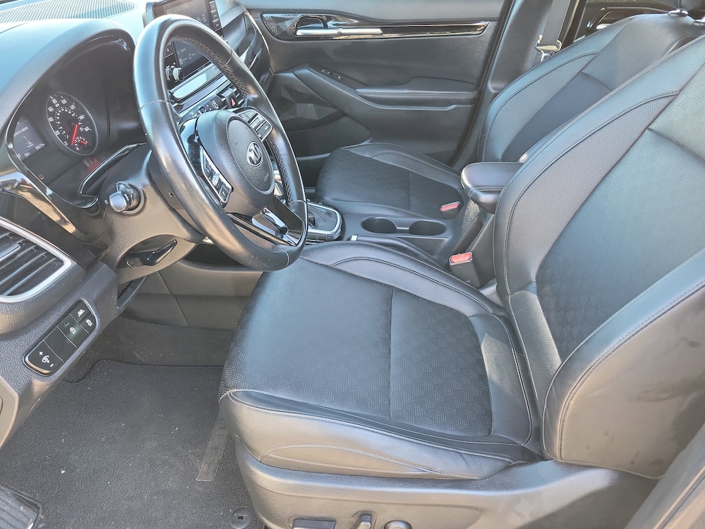 Used 2021 Kia Seltos EX SUV