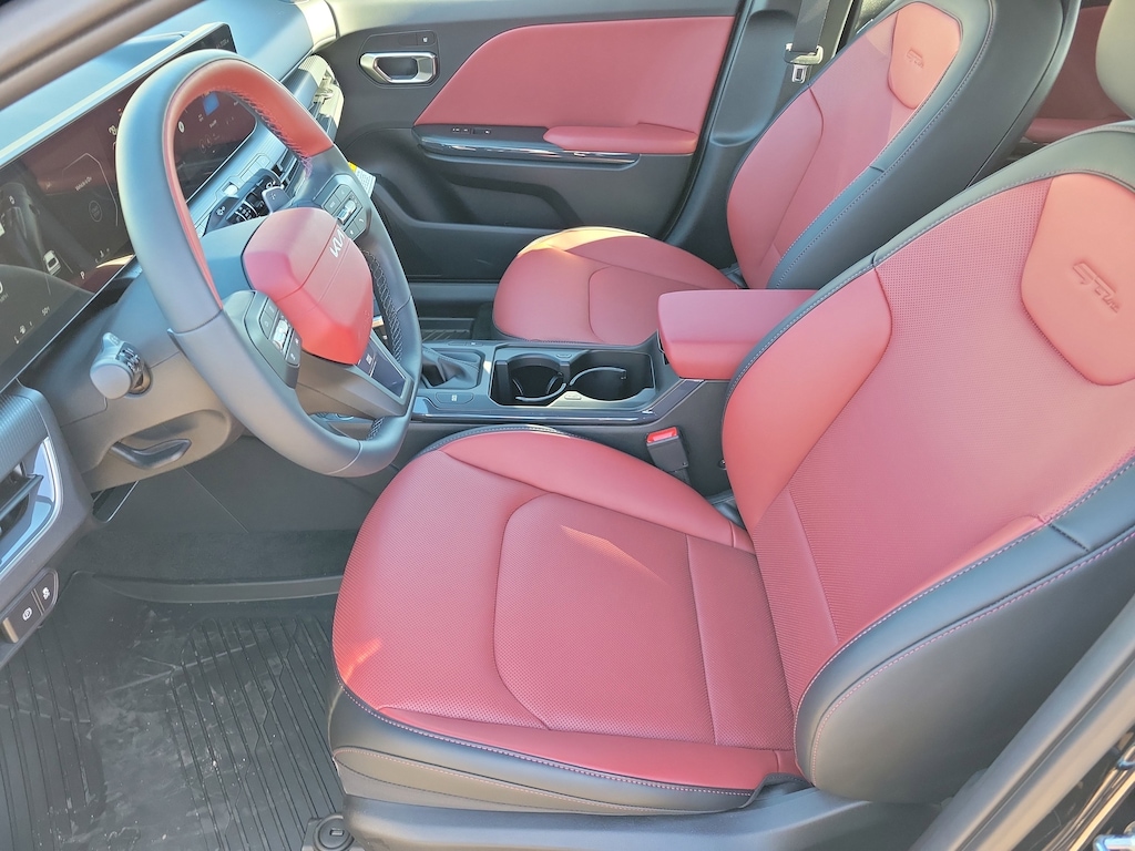 New 2025 Kia K4 GT-Line Turbo Sedan