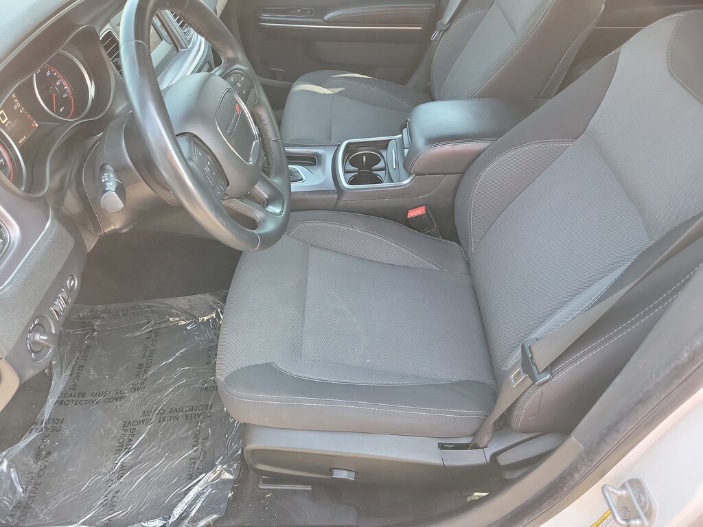 Used 2015 Dodge Charger SE Sedan