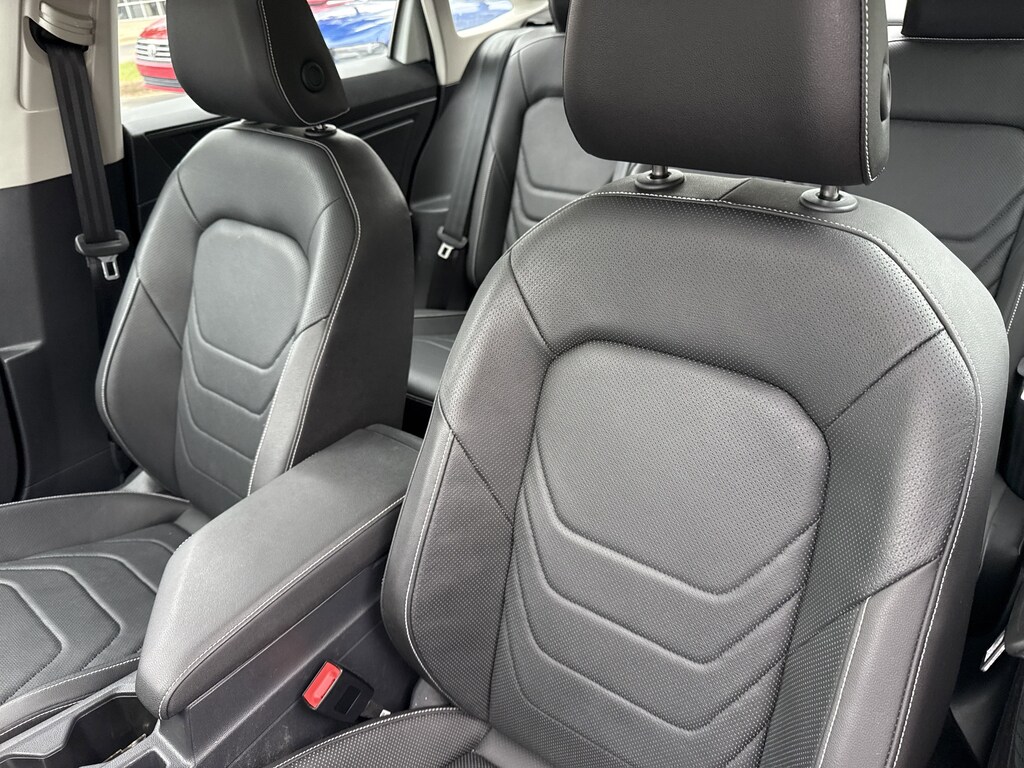 Used 2024 Volkswagen Jetta 1.5T SEL Sedan