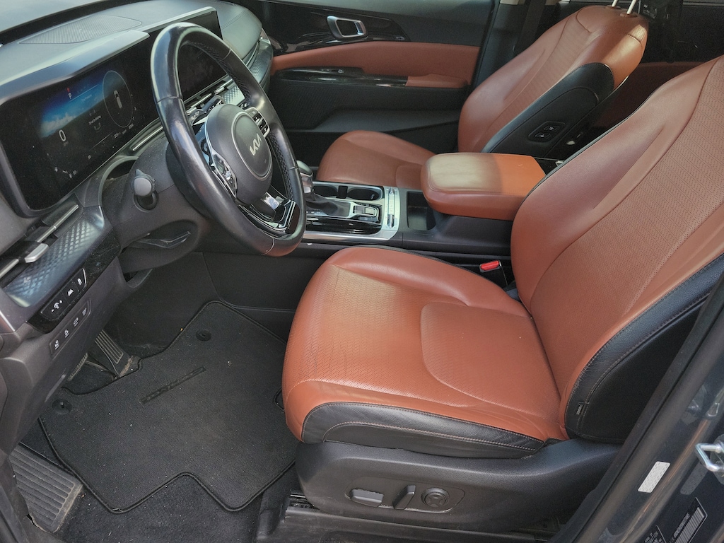 Used 2022 Kia Carnival SX Prestige MPV