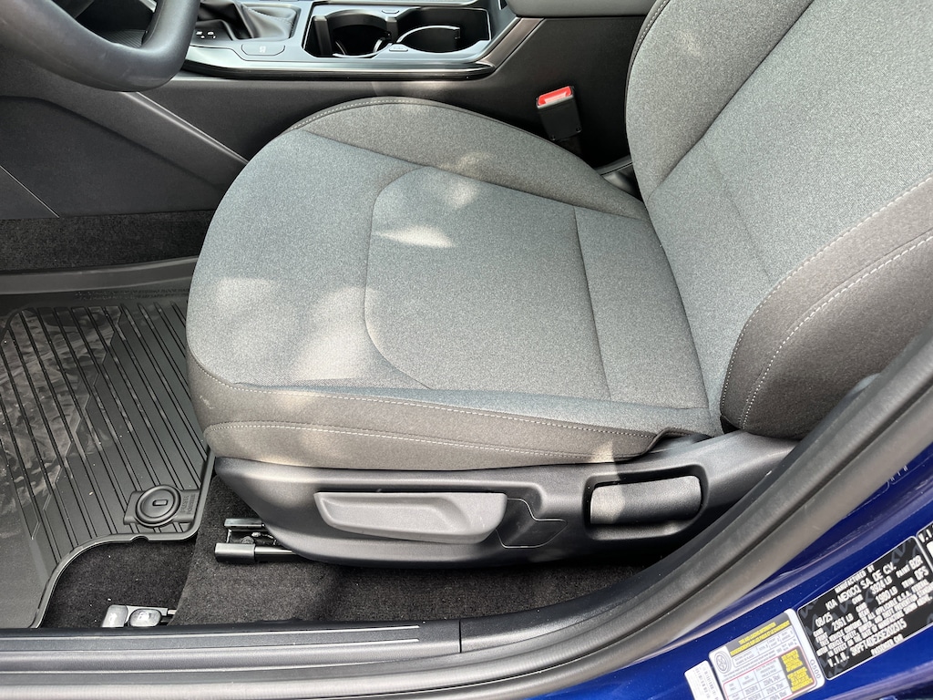 New 2025 Kia K4 LXS Sedan