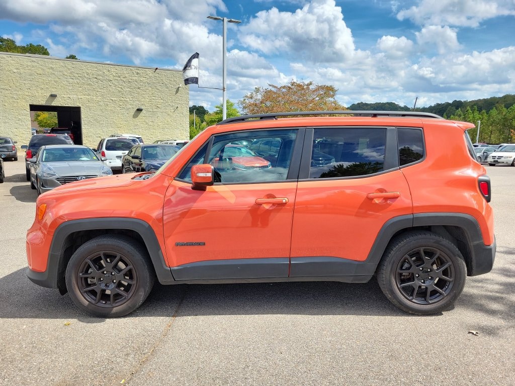Used 2020 Jeep Renegade Latitude FWD SUV