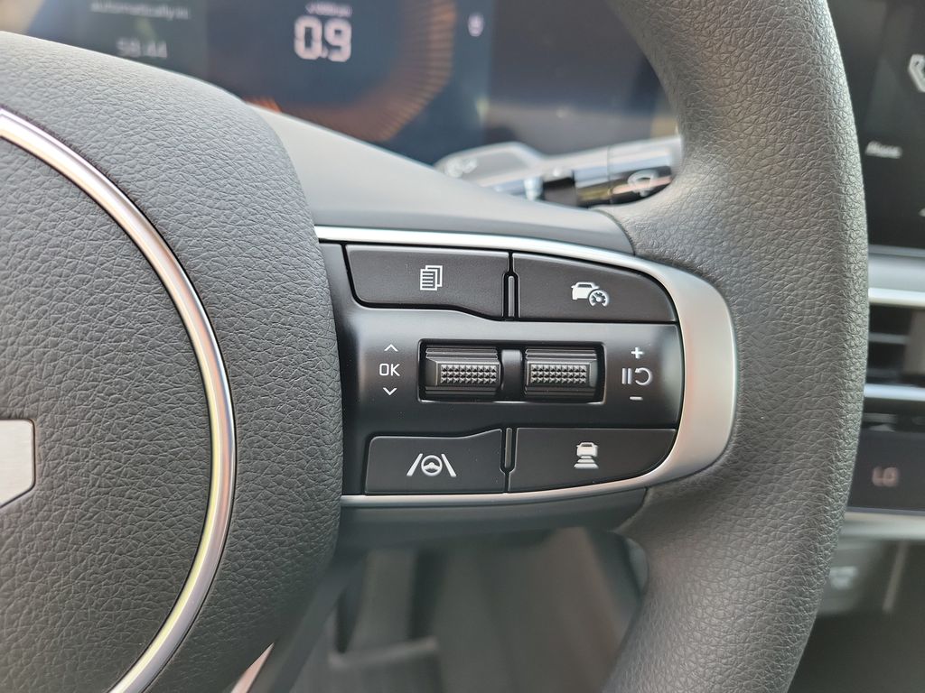 2026 Kia K5 LXS - Photo 20