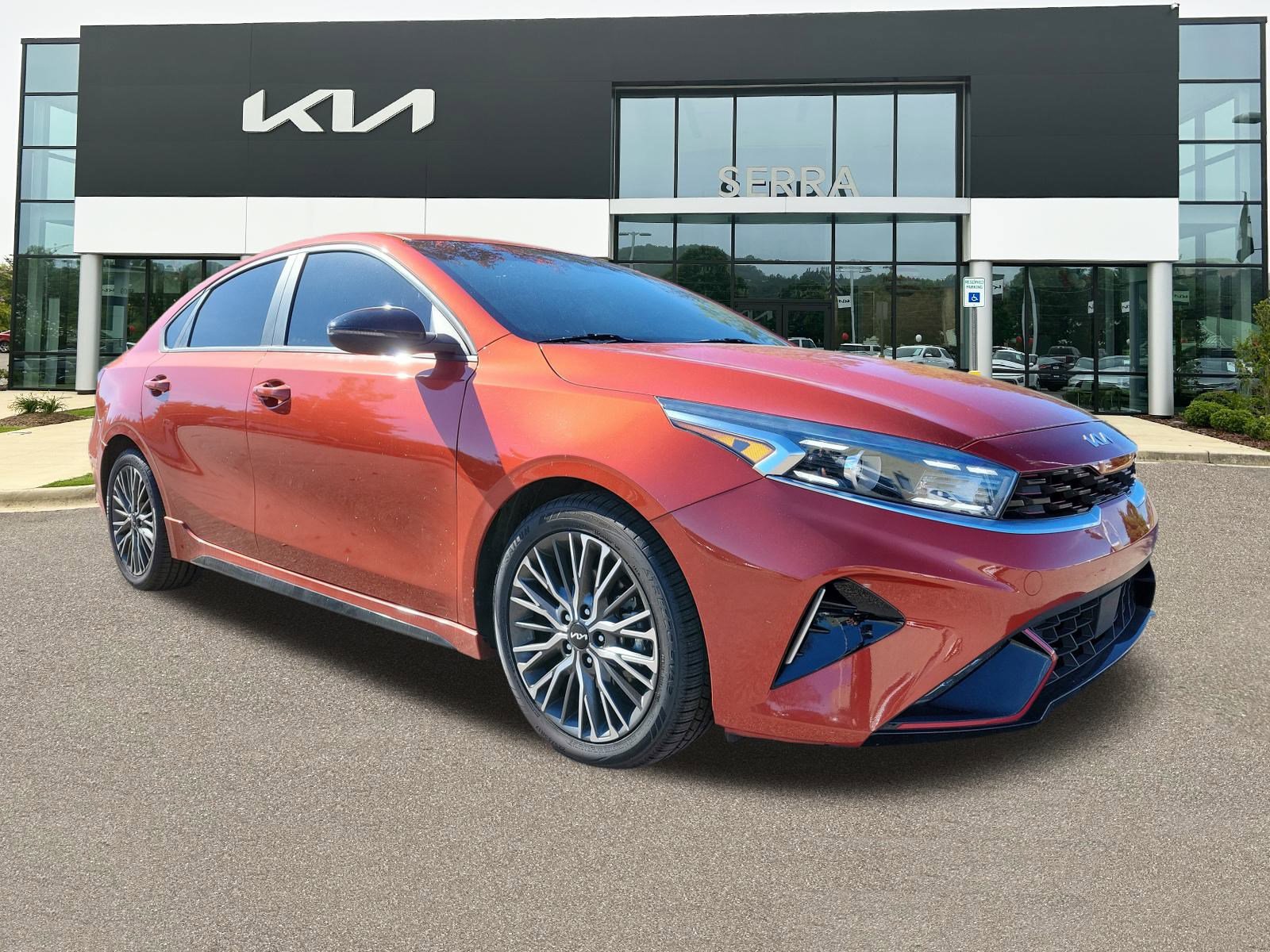2022 Kia FORTE GT-Line's photo