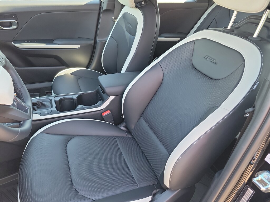 New 2025 Kia K4 GT-Line Turbo Sedan