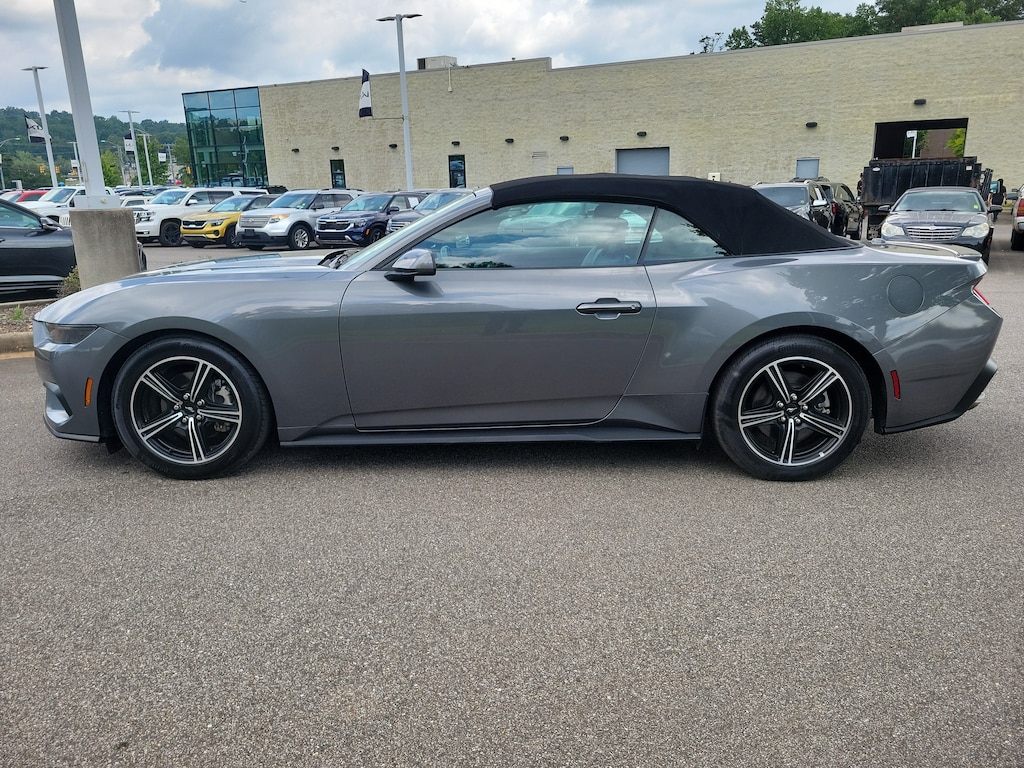 Used 2025 Ford Mustang Convertible