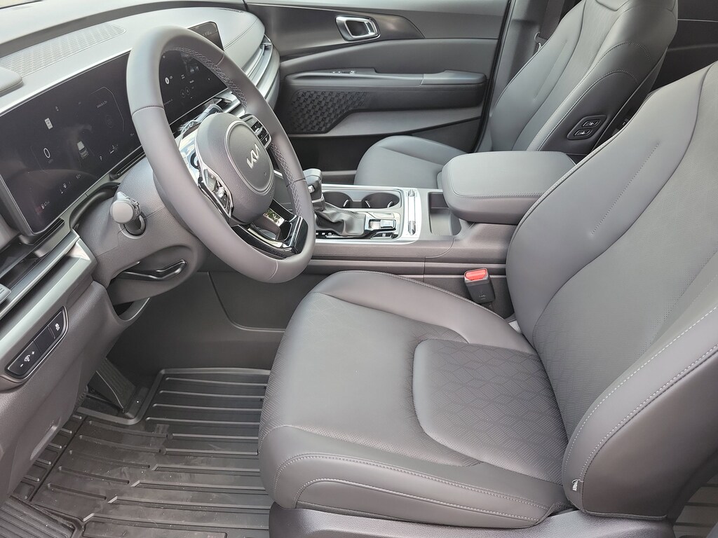 New 2026 Kia Carnival SX Van Passenger Van