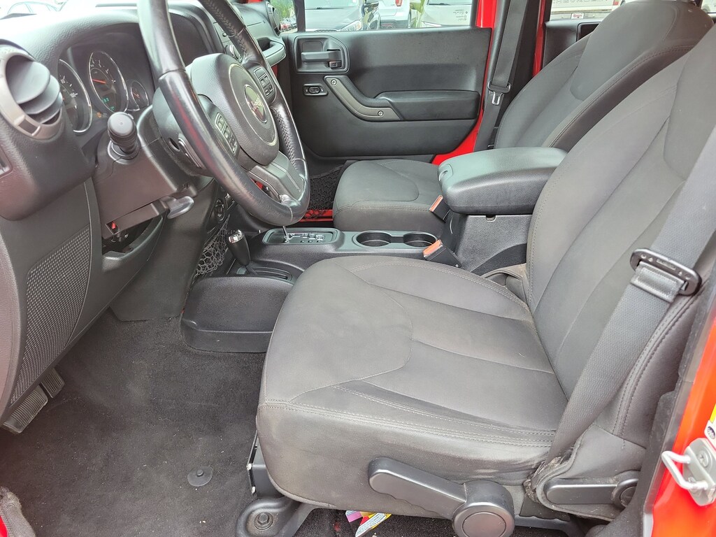 Used 2015 Jeep Wrangler Unlimited Sport 4x4 SUV