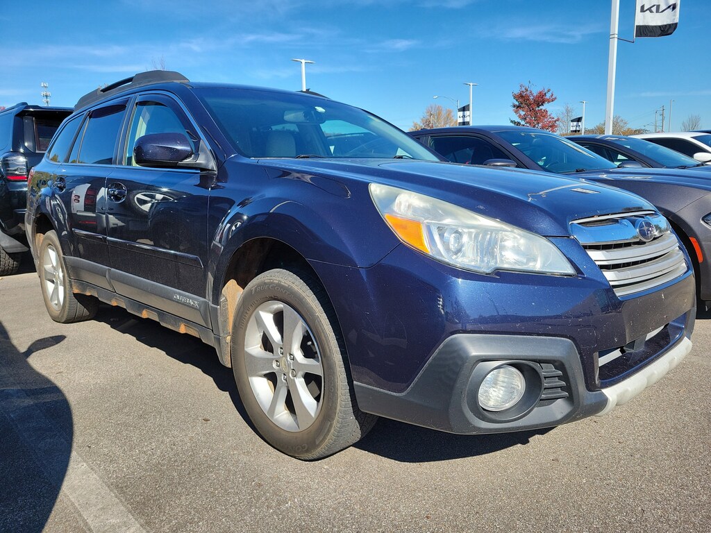 Used 2014 Subaru Outback 2.5i Limited (CVT) SUV