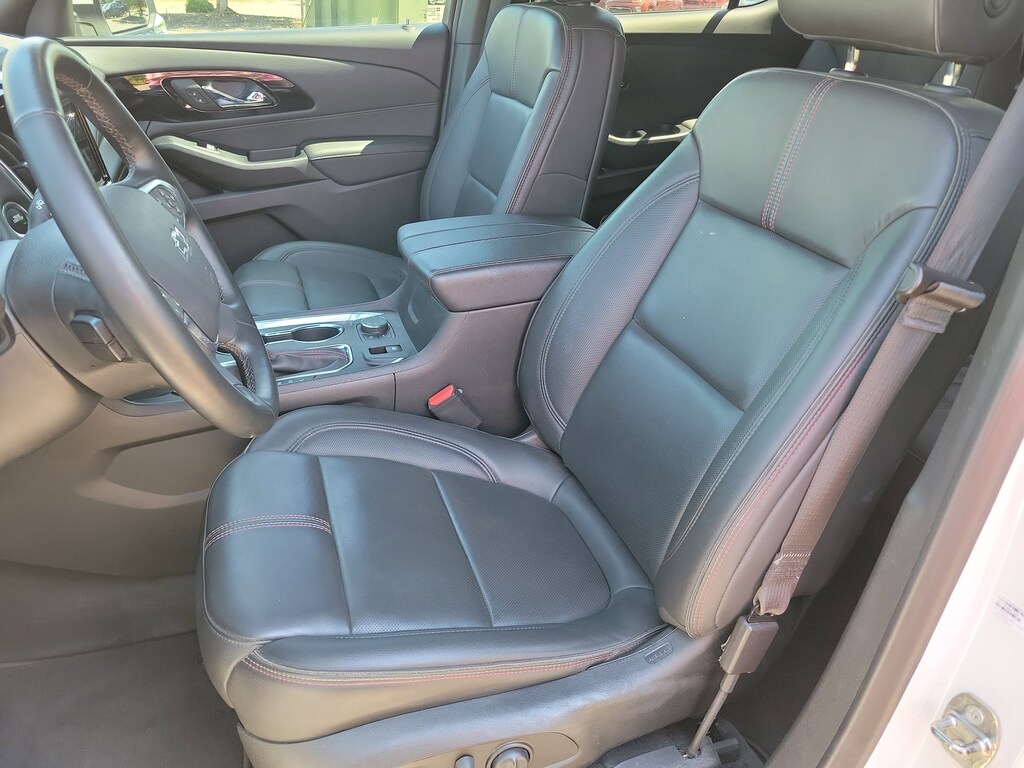 Used 2023 Chevrolet Traverse RS SUV