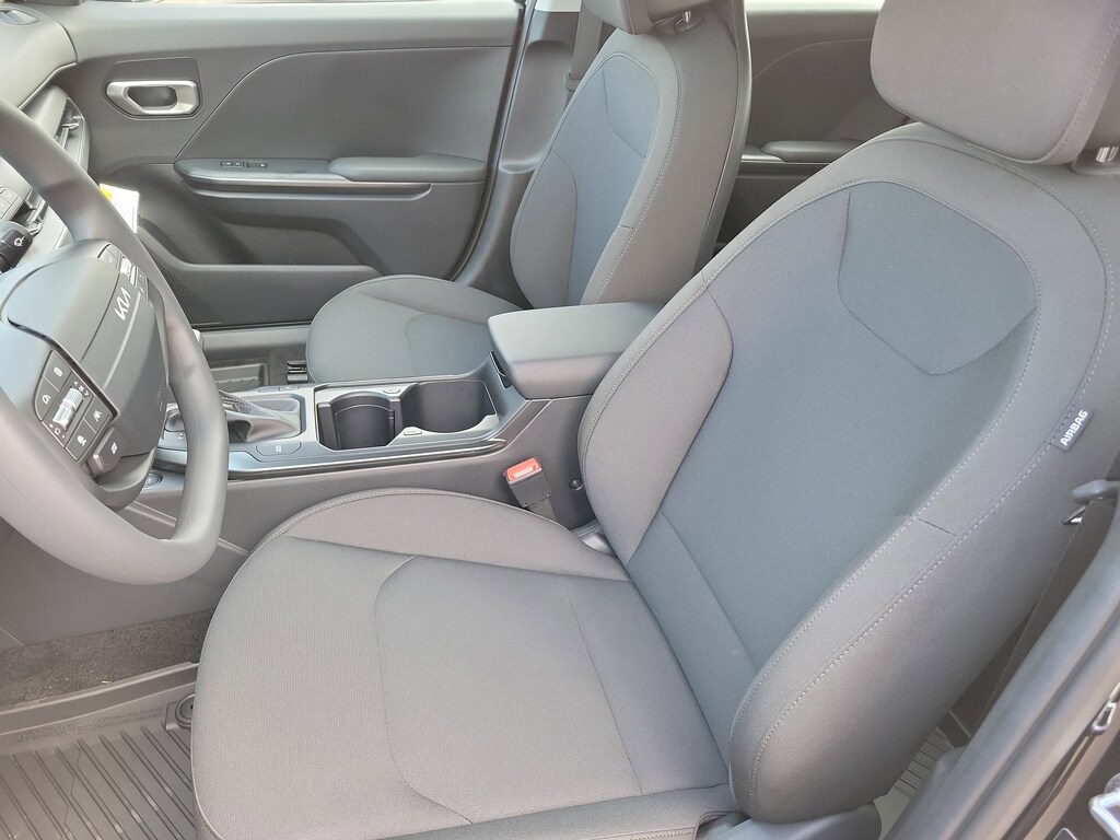 New 2026 Kia K4 LXS Sedan