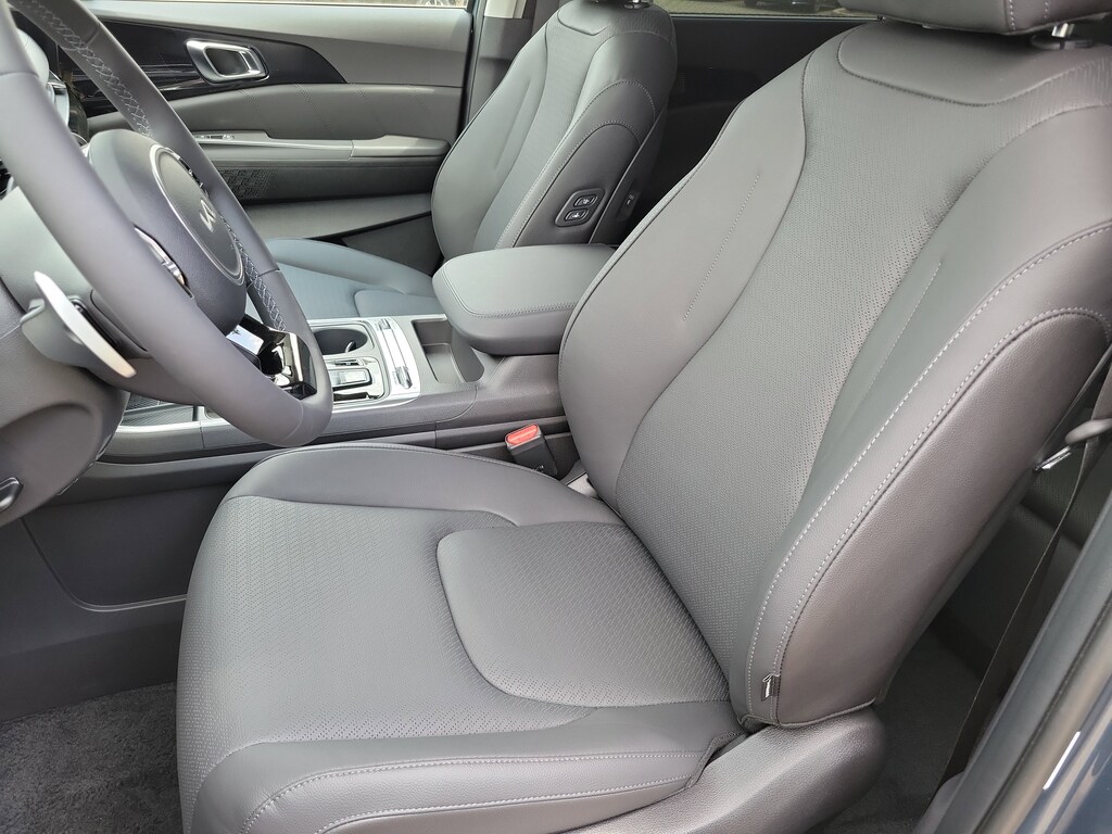 New 2026 Kia Carnival Hybrid SX Prestige Van Passenger Van