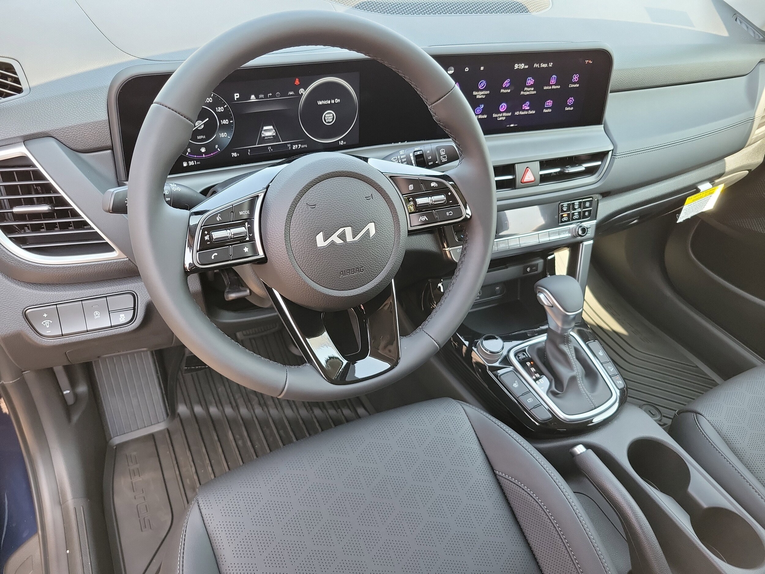 2026 Kia Seltos EX photo 2