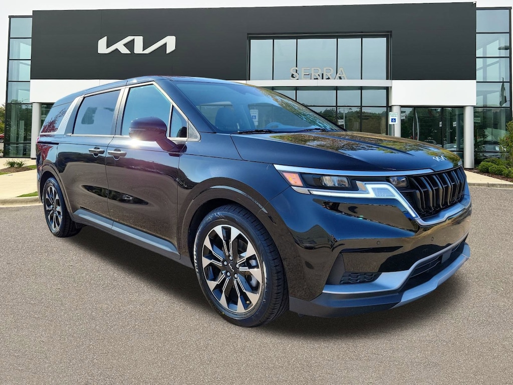 Used 2024 Kia Carnival EX MPV