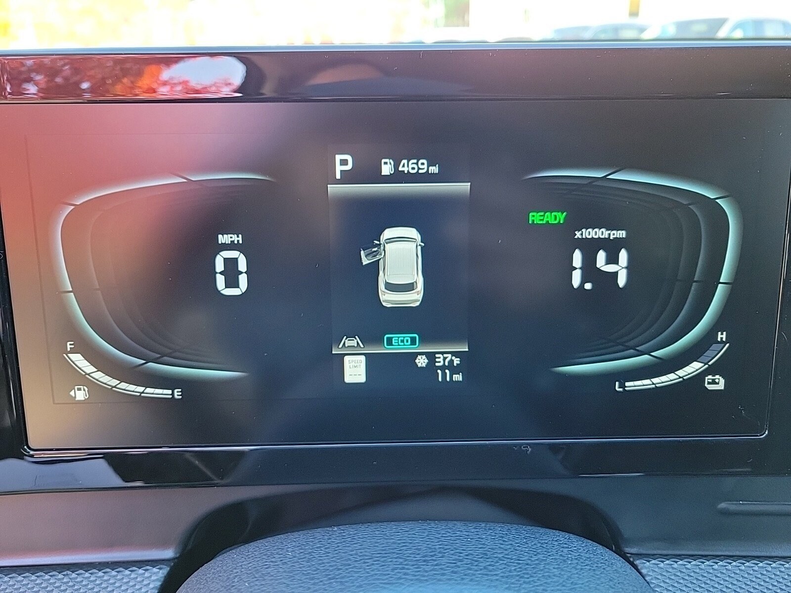 2025 Kia Sportage LX Hybrid - Photo 14